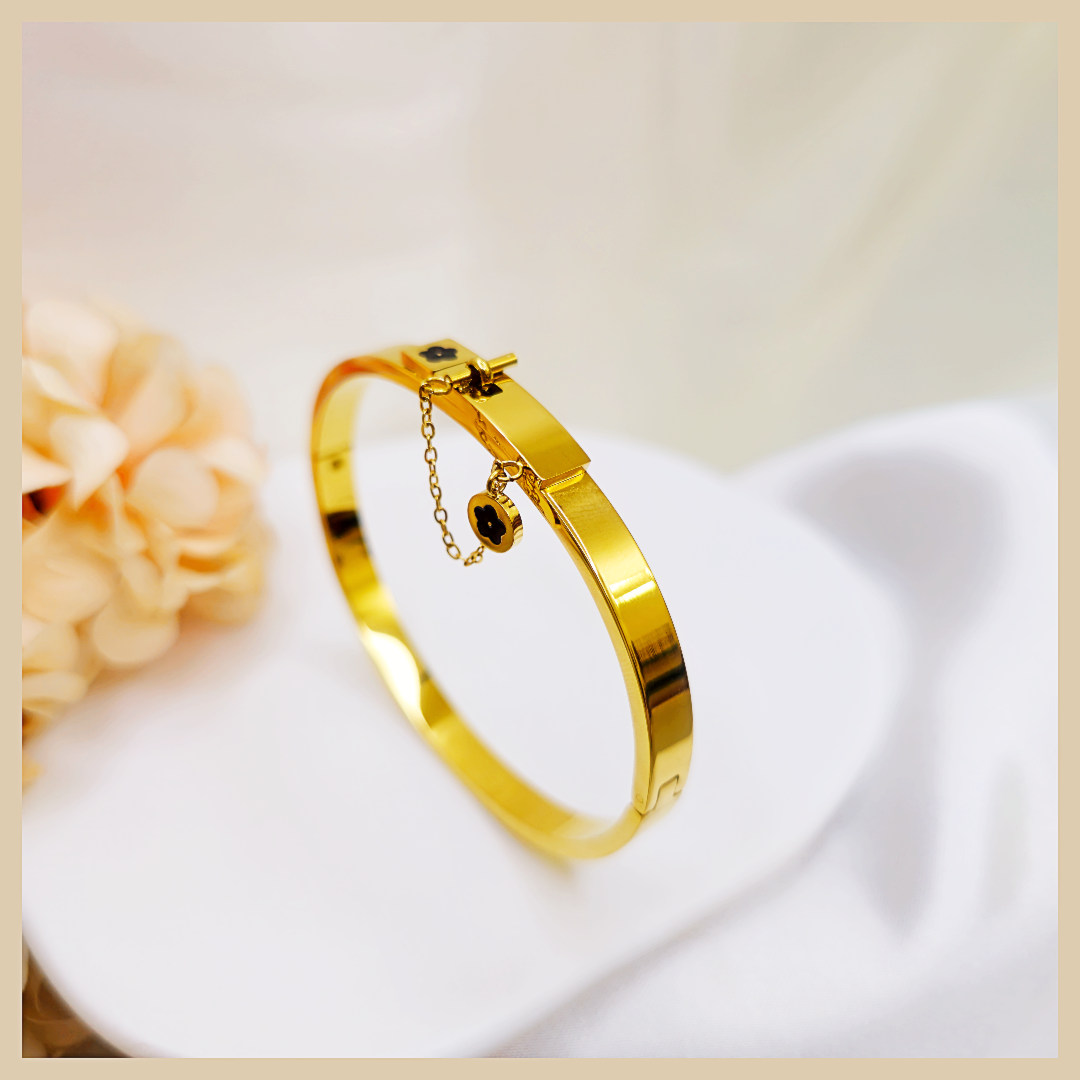 Beah Link Chain Bangle