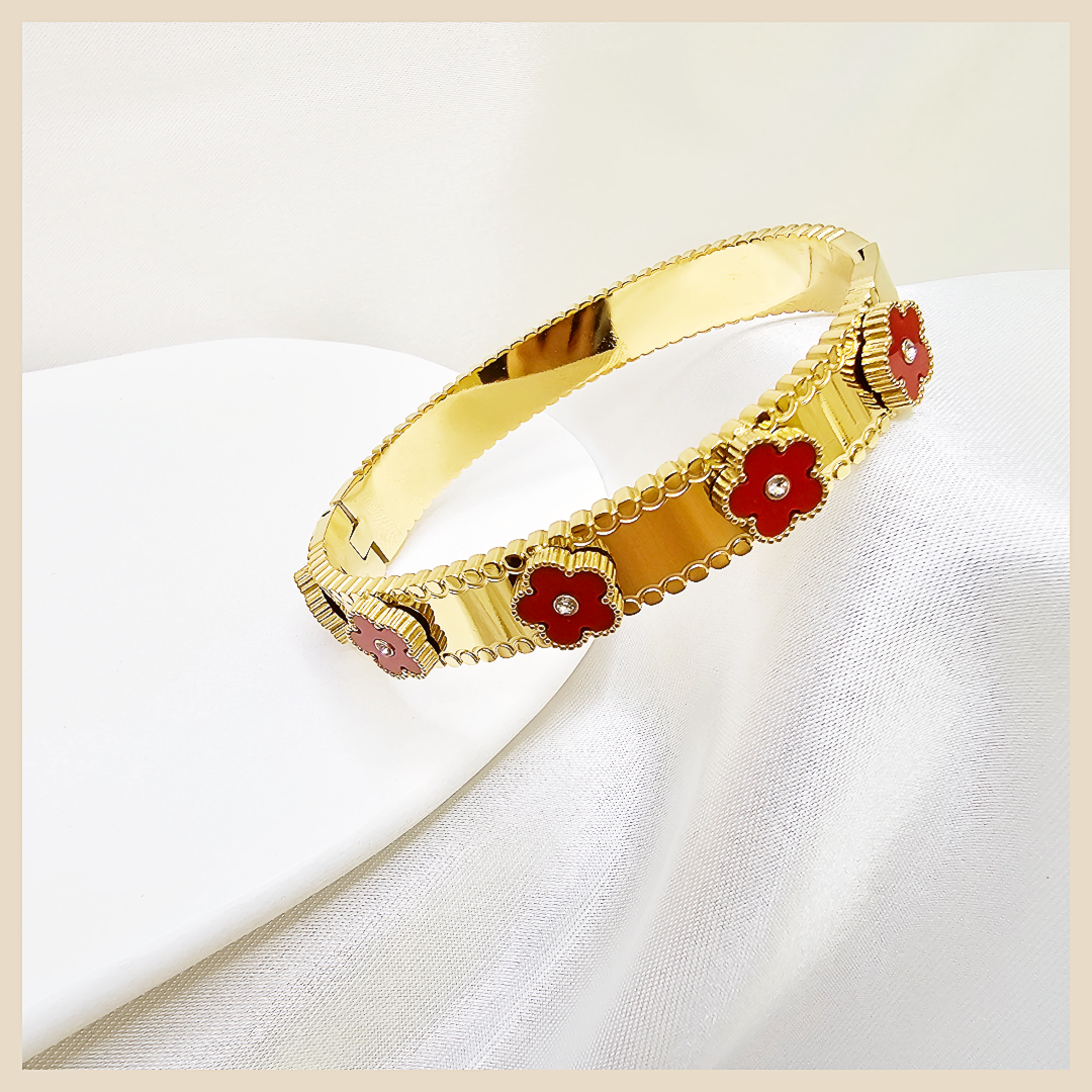 Dree 5 Clover Zircon Bangle