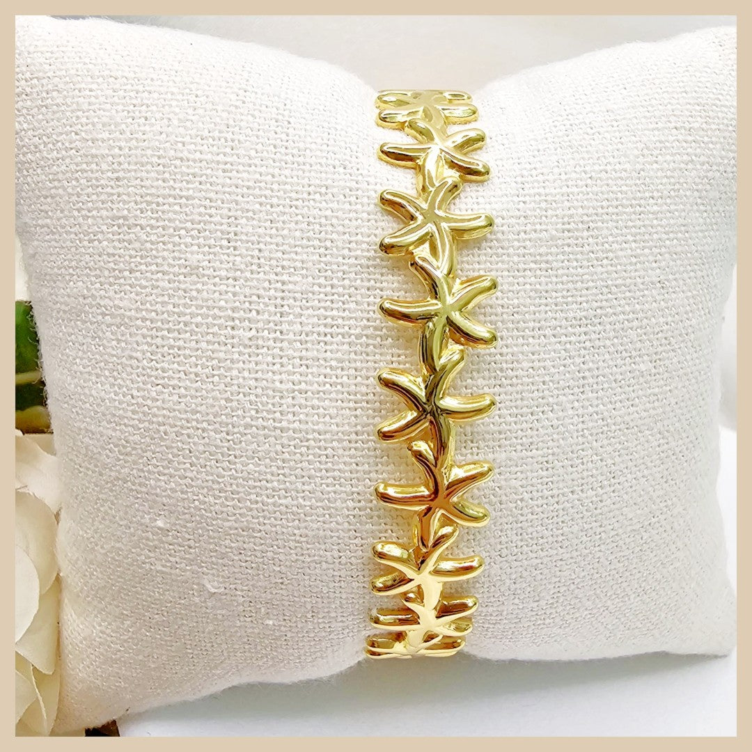 Gigi StarFish Open Bangle