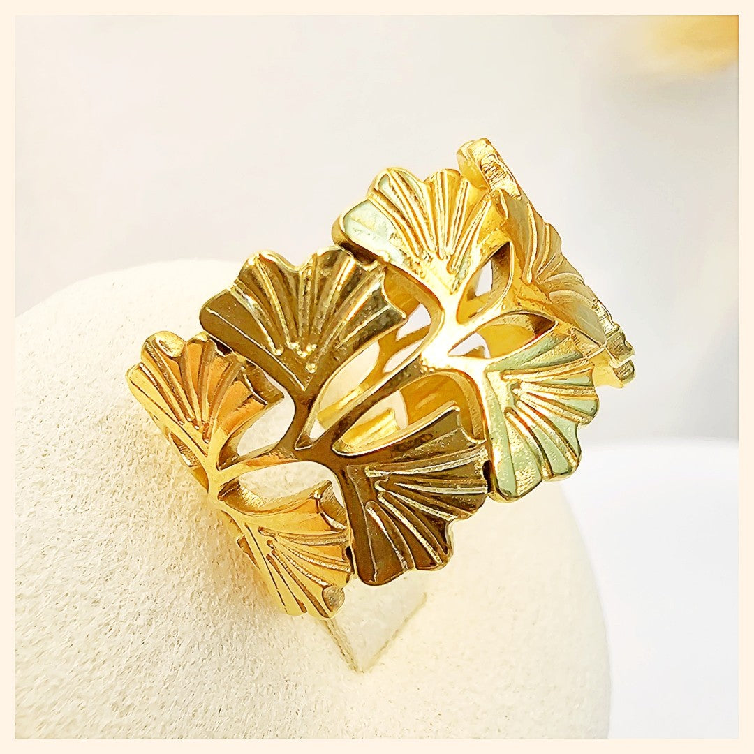 Jodi All Petals Ring