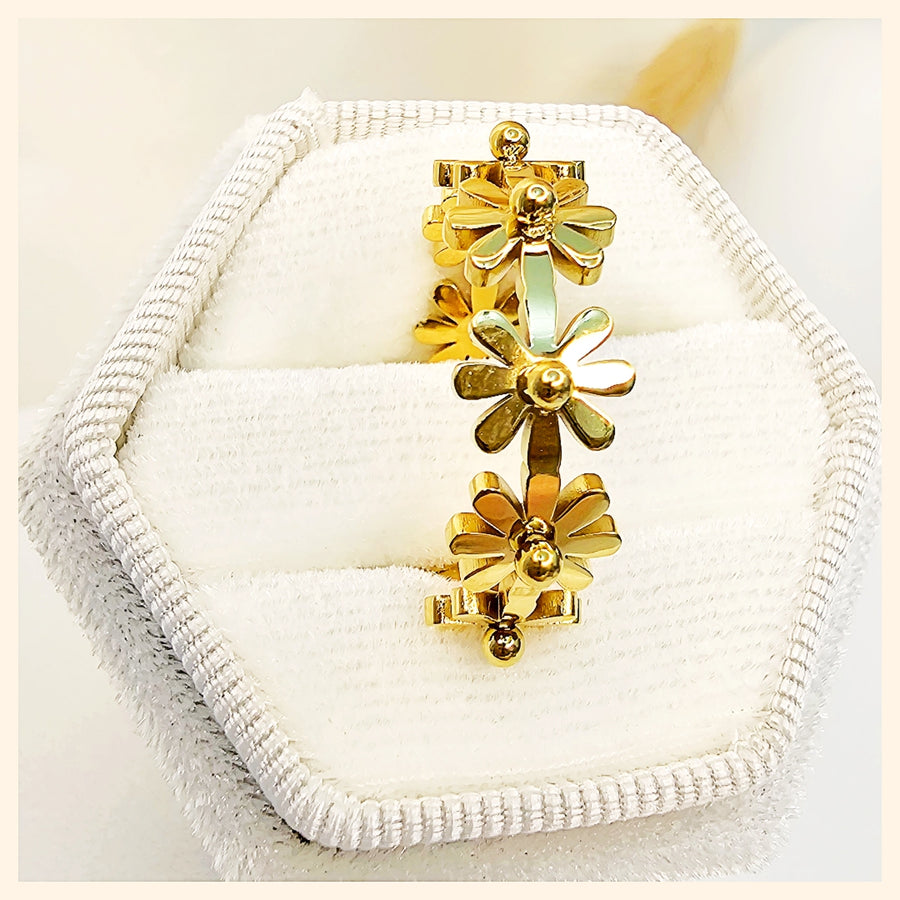 Jess Sun Flower Ring