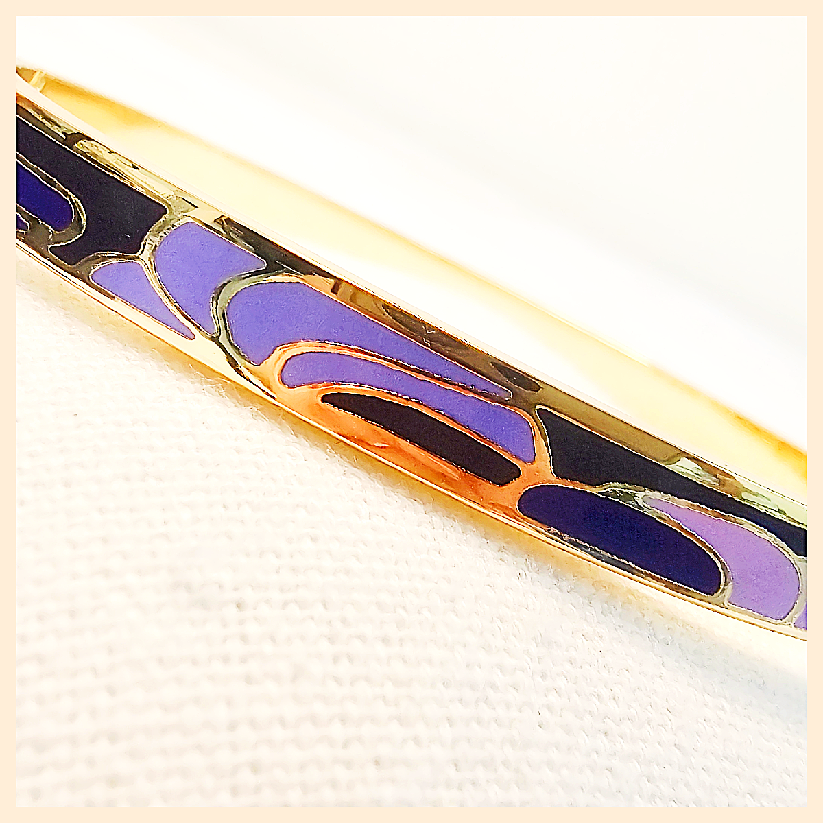 Blia Purple Enemal Bangle