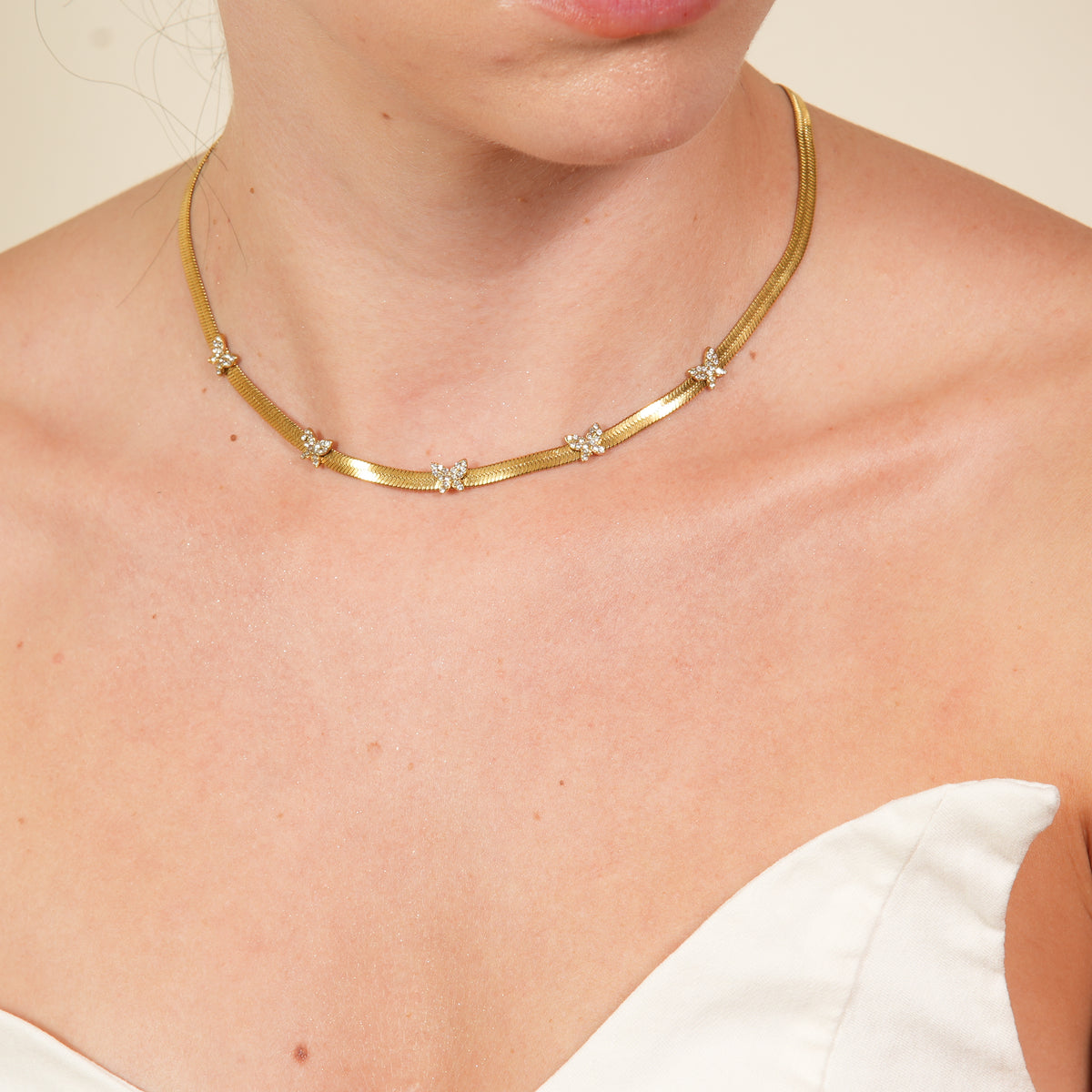 Ivia Shining Butterfly Necklace