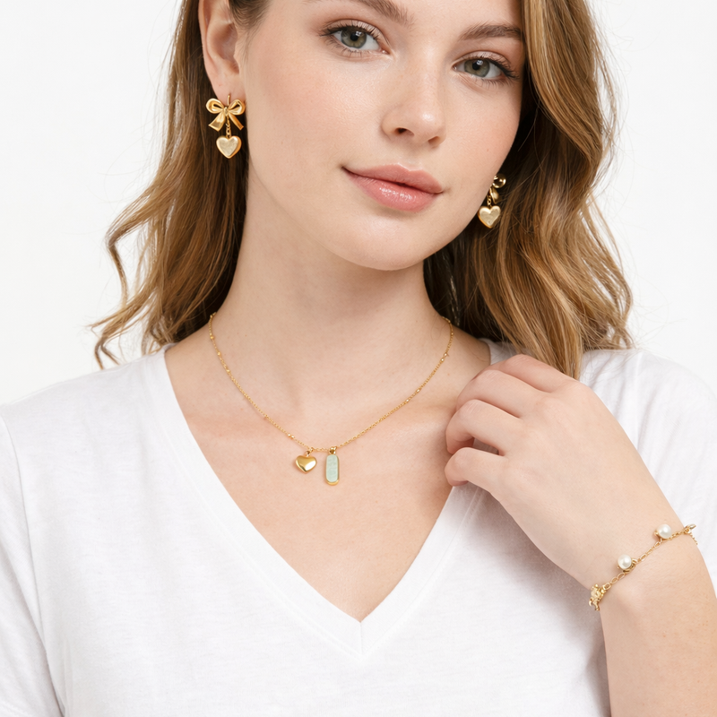 Top jewellery gifts under AED 200 in UAE waterproof gold plated