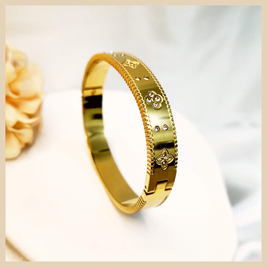 Babs Zircon Bangle