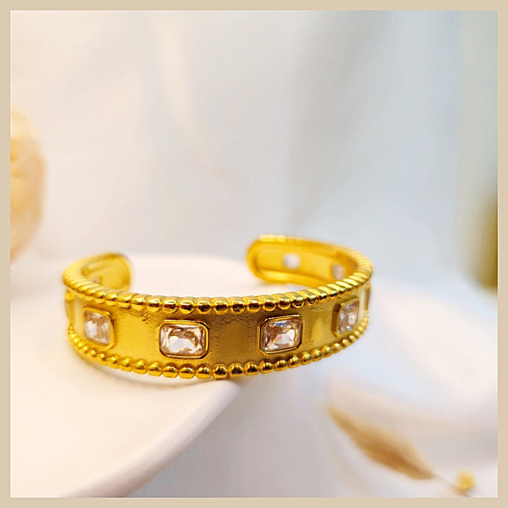 Gila Vintage Bangle