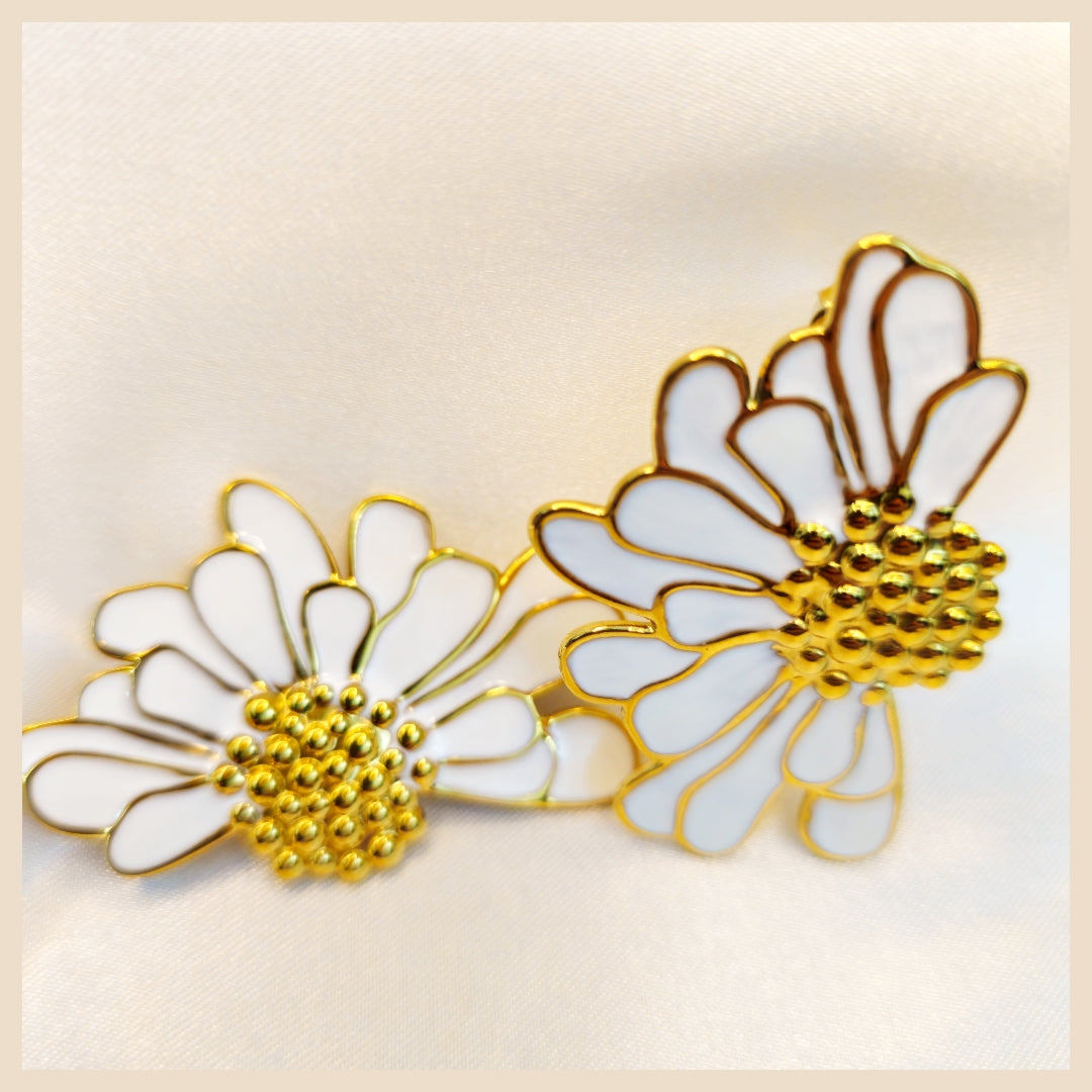 Erna Big Daisy Earings