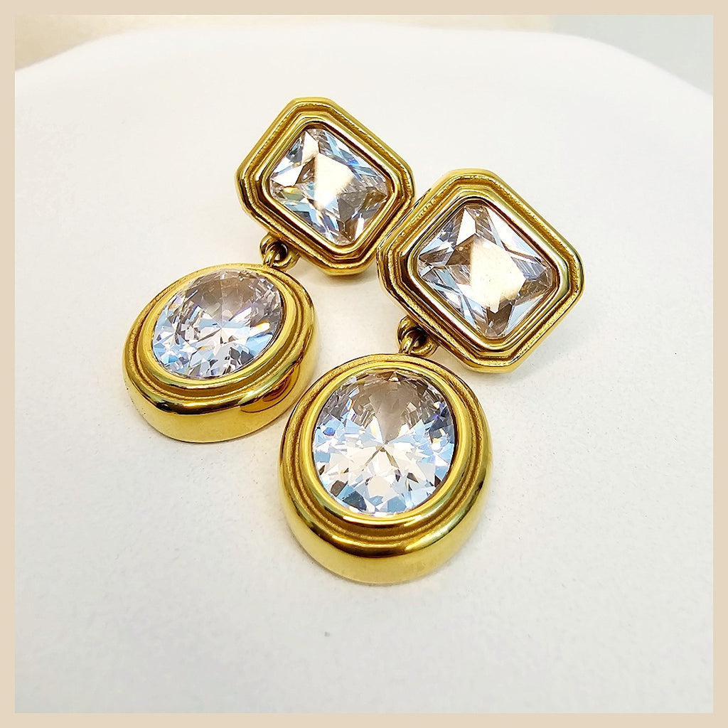 Femi Kiss Me Earings