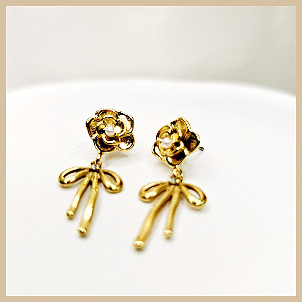 Eris Ribbon Bow  Earings