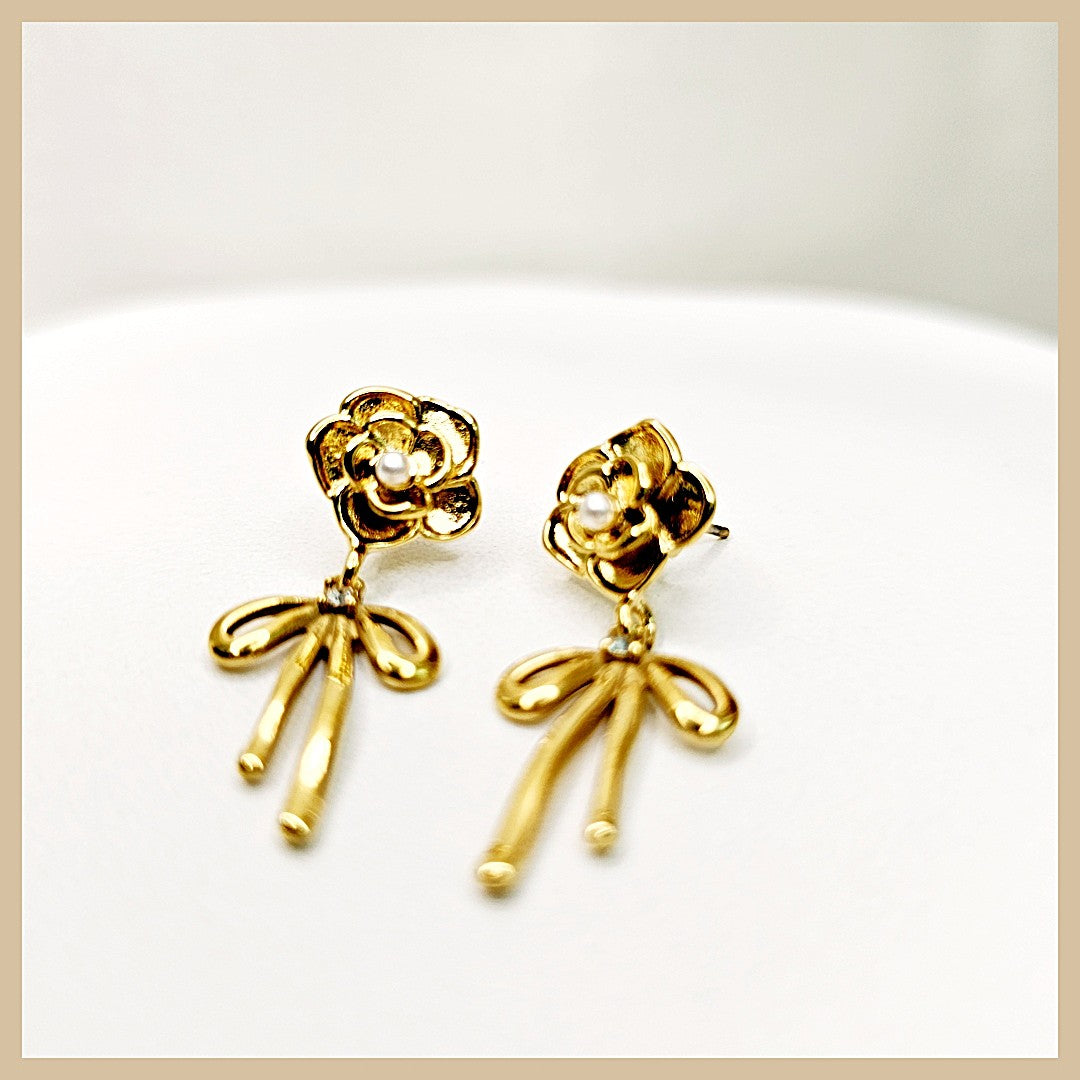 Eris Ribbon Bow  Earings