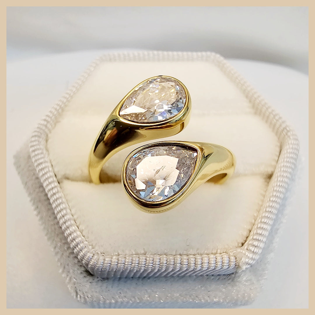 Huna Drop Zircon Ring