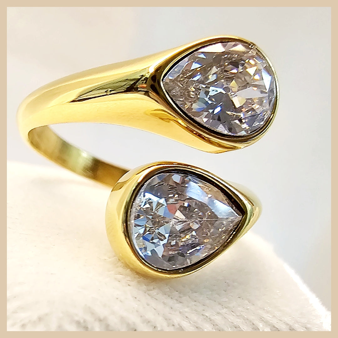 Simple Huna drop zircon ring in sterling silver, a unique fine jewellery piece for women who love delicate brilliance and effortless daily luxury.