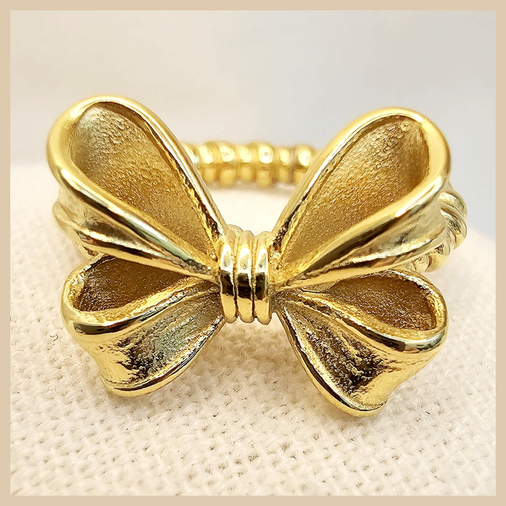 Ilma Shiny Bow Ring