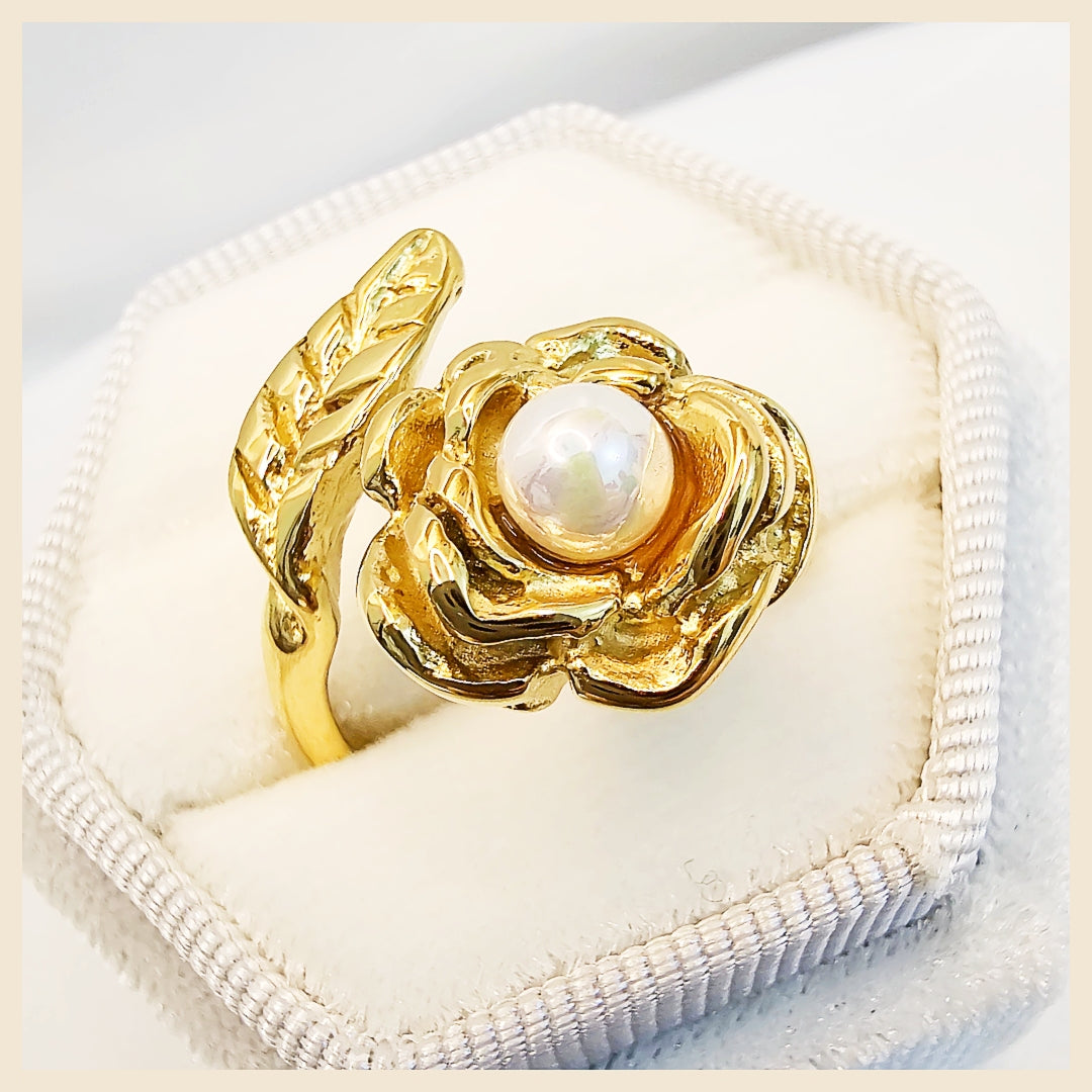 Maira Pearl Rose Ring
