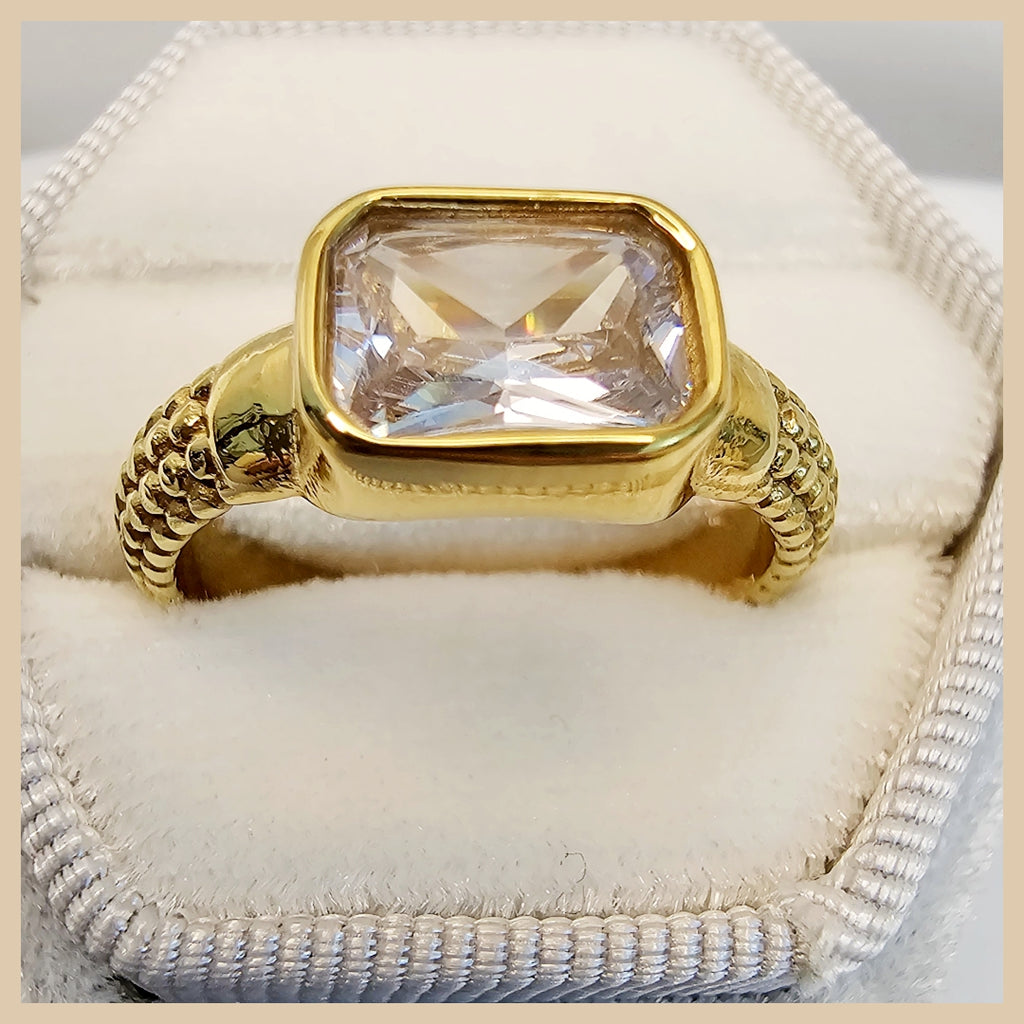 Iman Zircon Ring