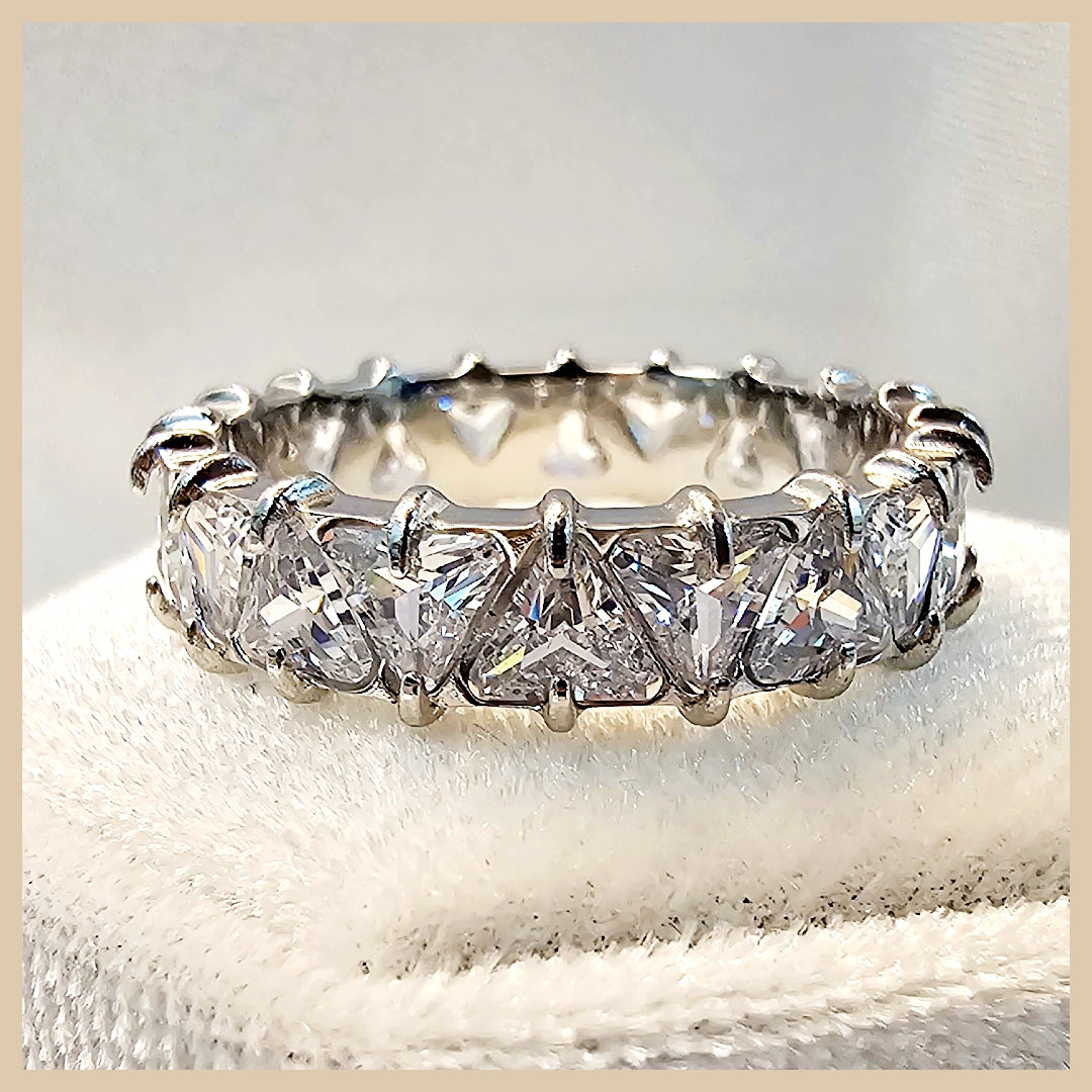 Idra Tri Zircon Ring