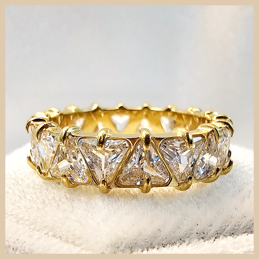 Idra Tri Zircon Ring