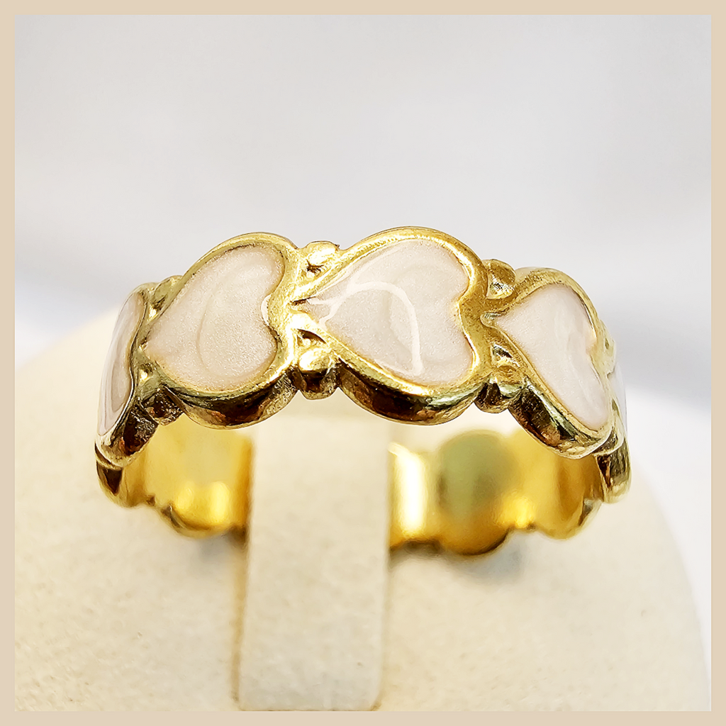 Aviv Heart Accents Ring