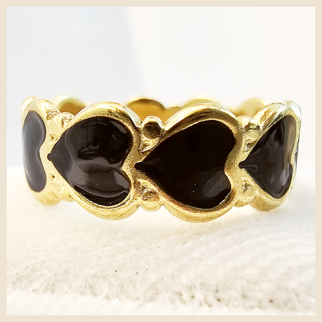 Aviv Heart Accents Ring