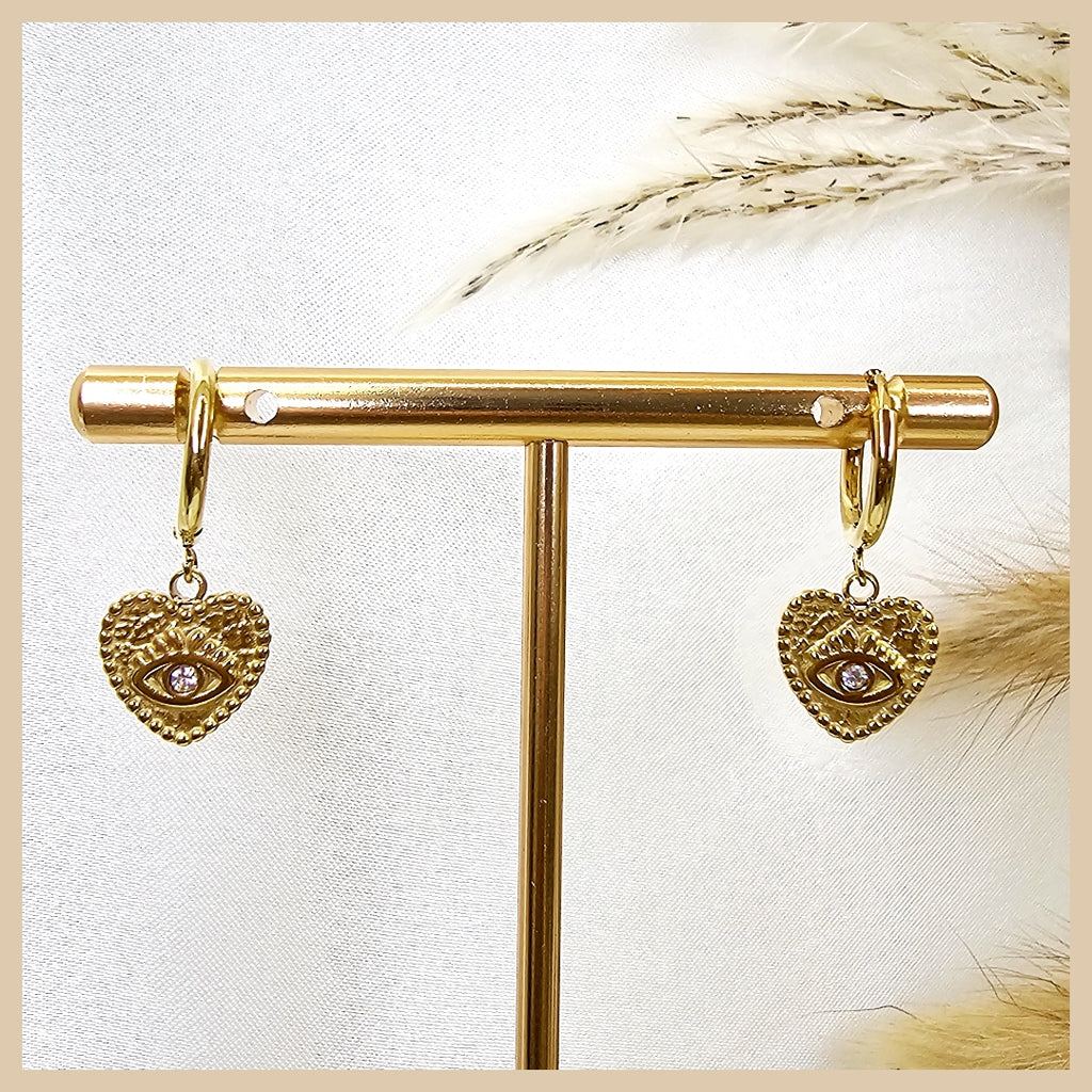 Iria Heart Eye Earings