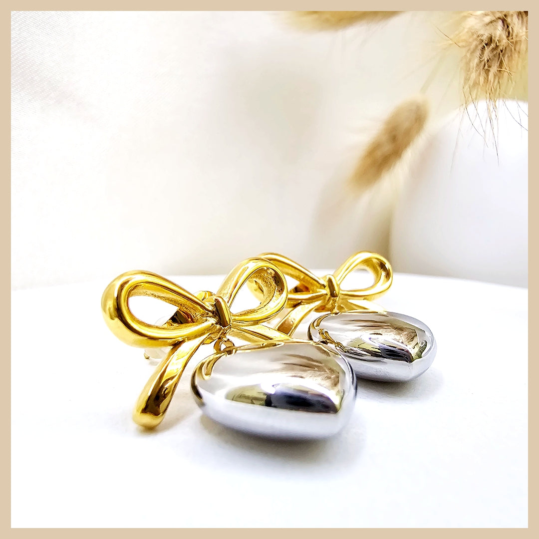 Isra Bow On Heart Earing