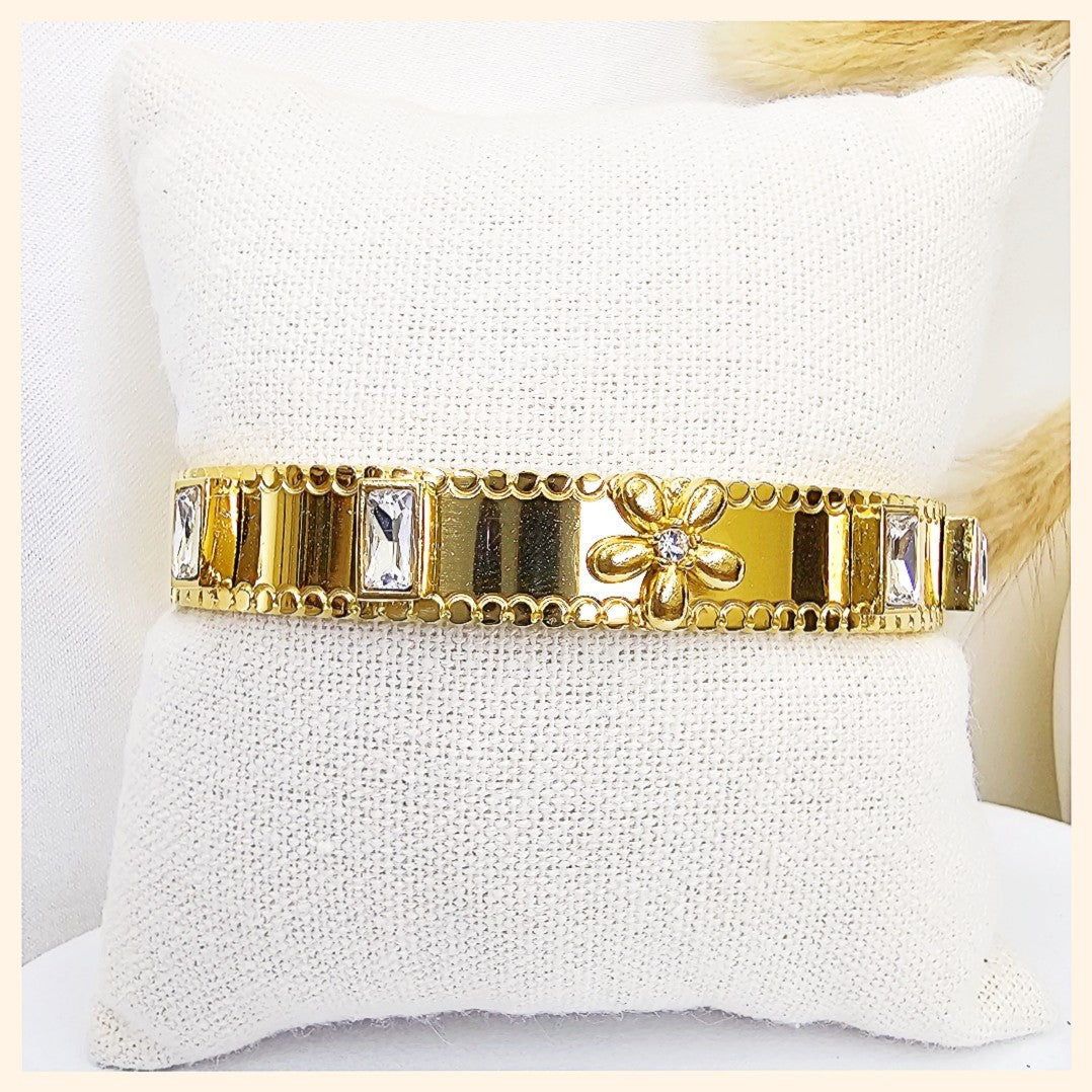 Jemi Flower X Heart Bangle