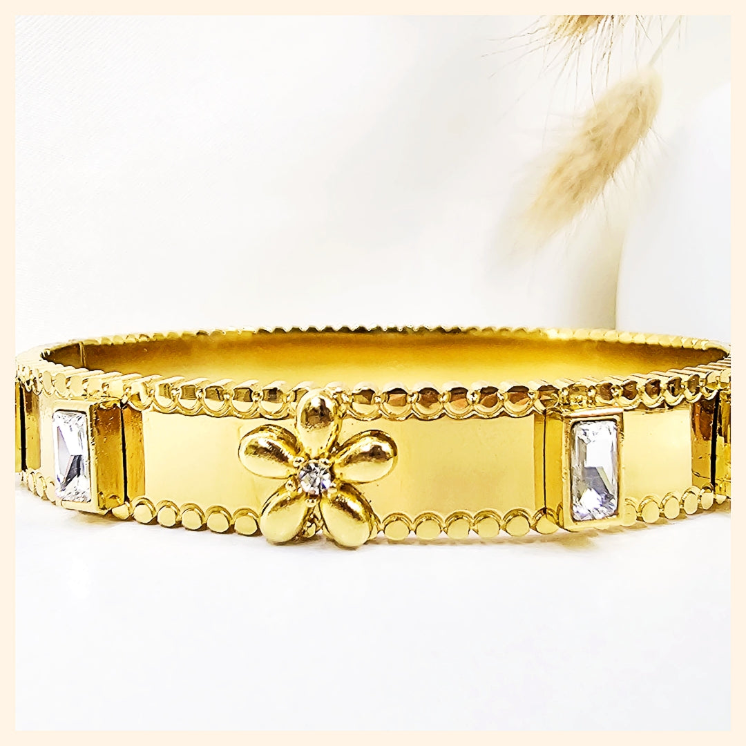Jemi Flower X Heart Bangle