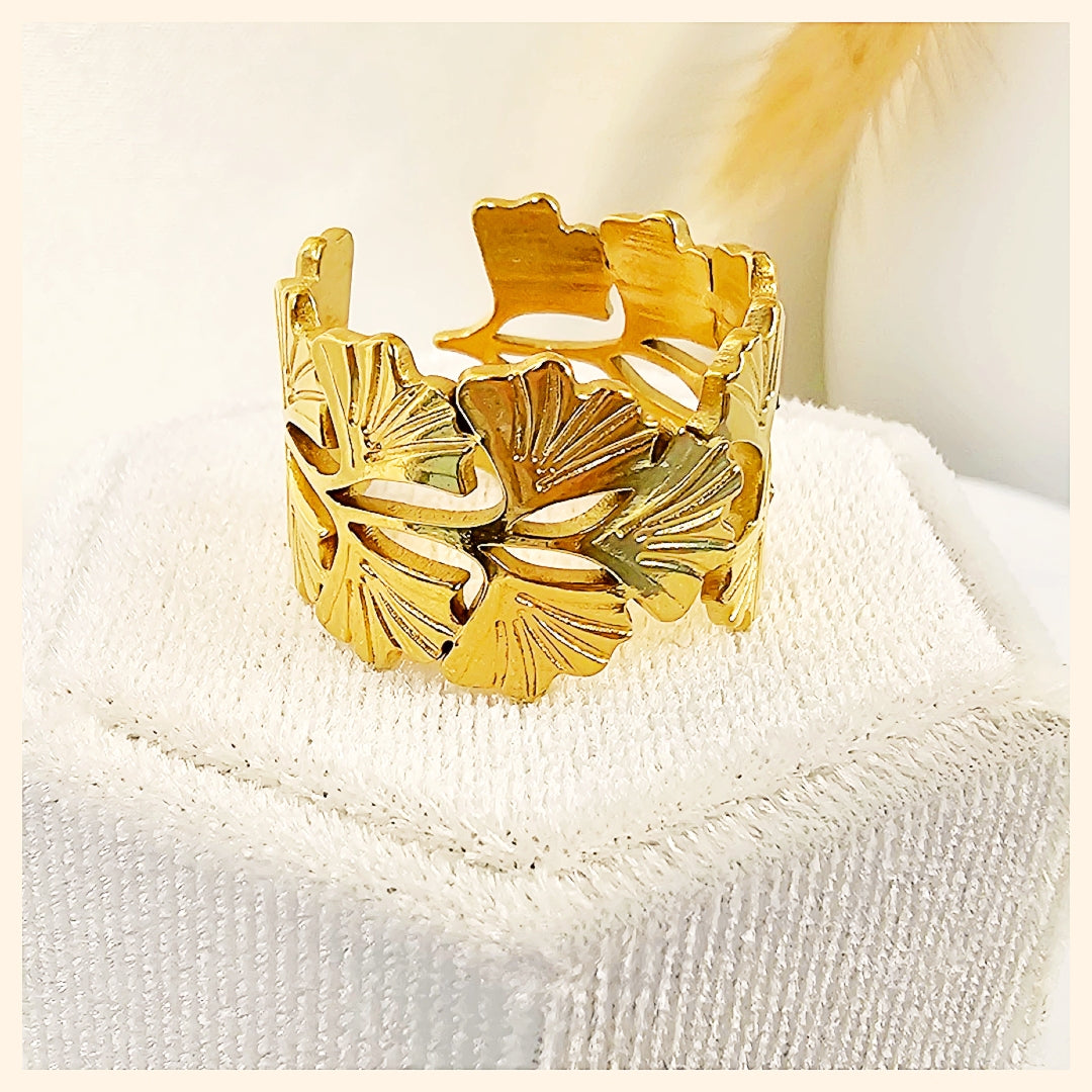 Jodi All Petals Ring