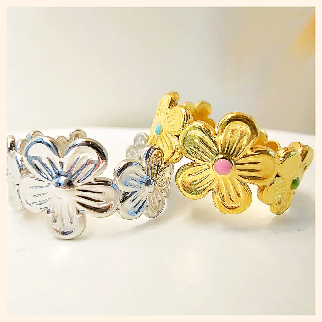 Jeri Flower Ring