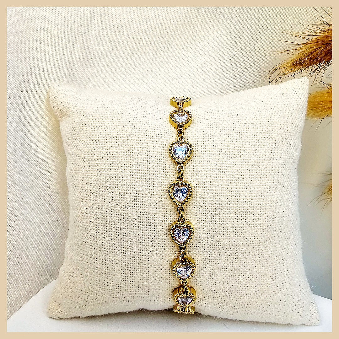 Frey Hearts X Zirconia Bracelet