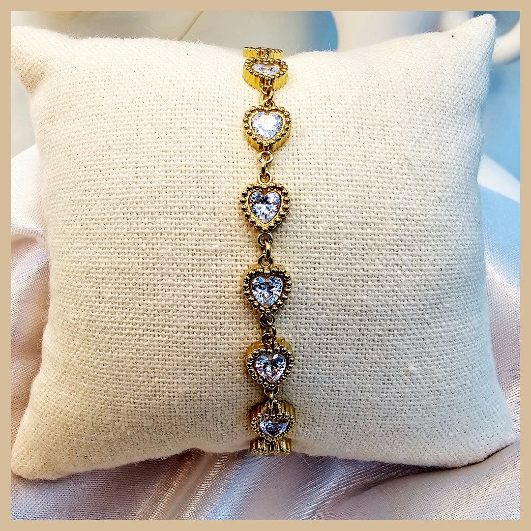 Frey Hearts X Zirconia Bracelet