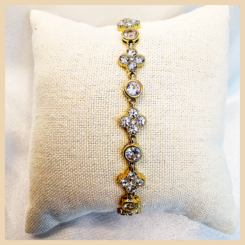 Cara Zircon Glow Bracelet