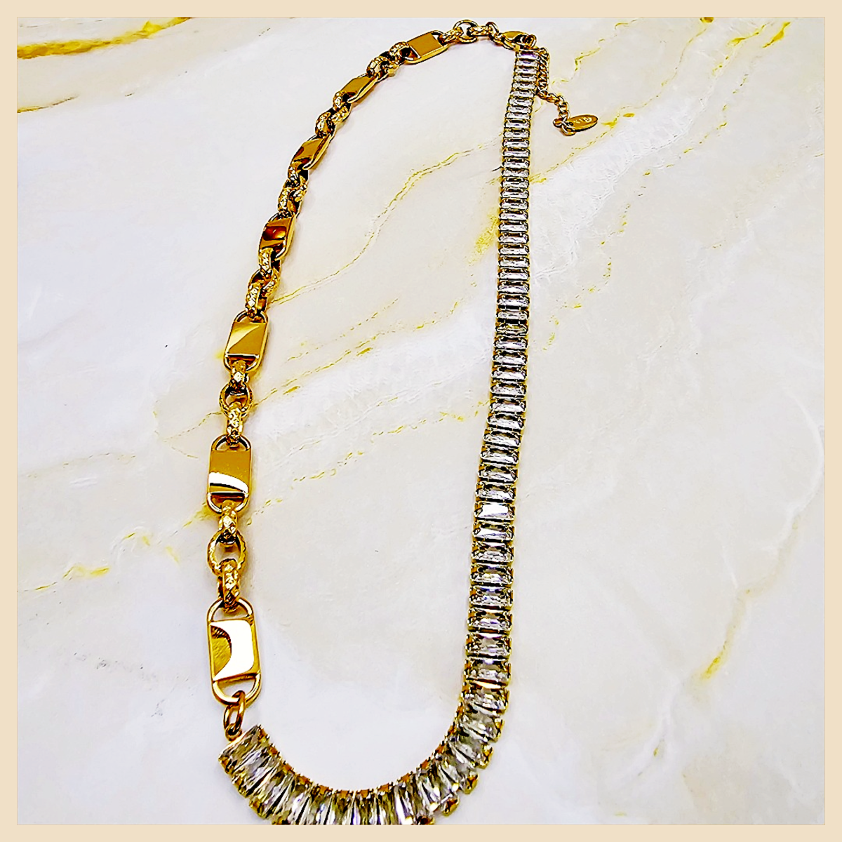 Gisa GiGi Necklace