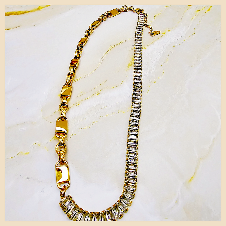 Gisa GiGi Necklace