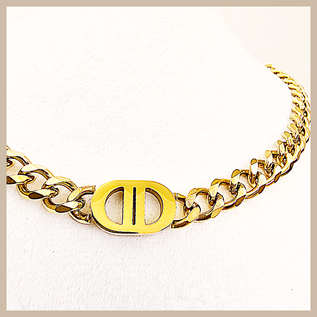 Amie D Chain Necklace