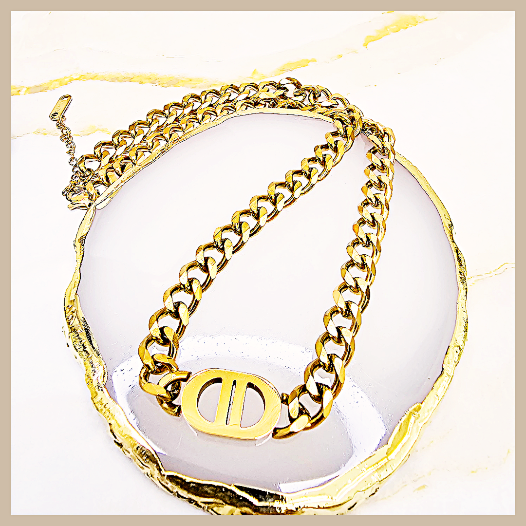 Amie D Chain Necklace