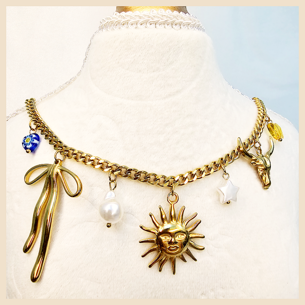 Alva Sun Necklace