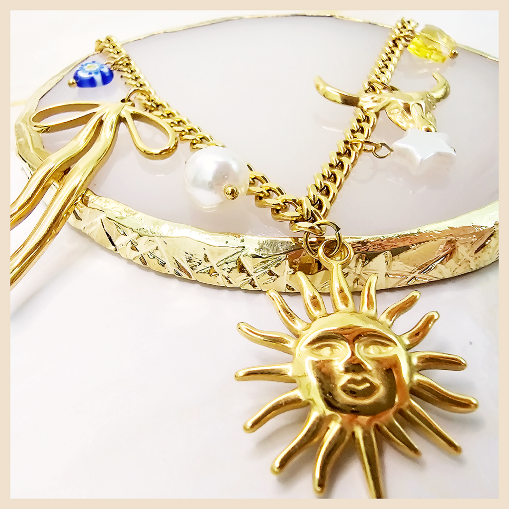 Alva Sun Necklace