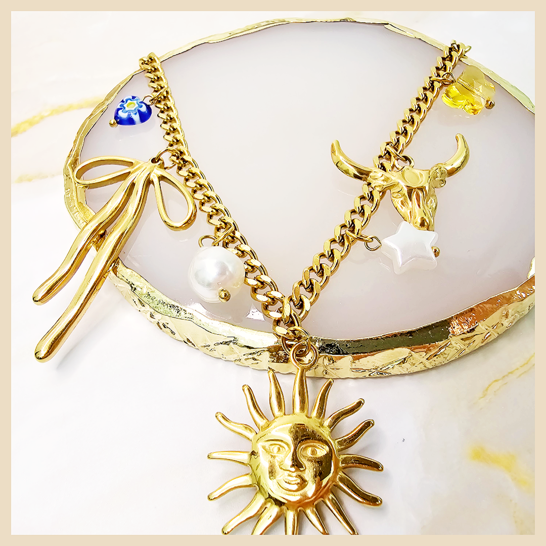 Alva Sun Necklace