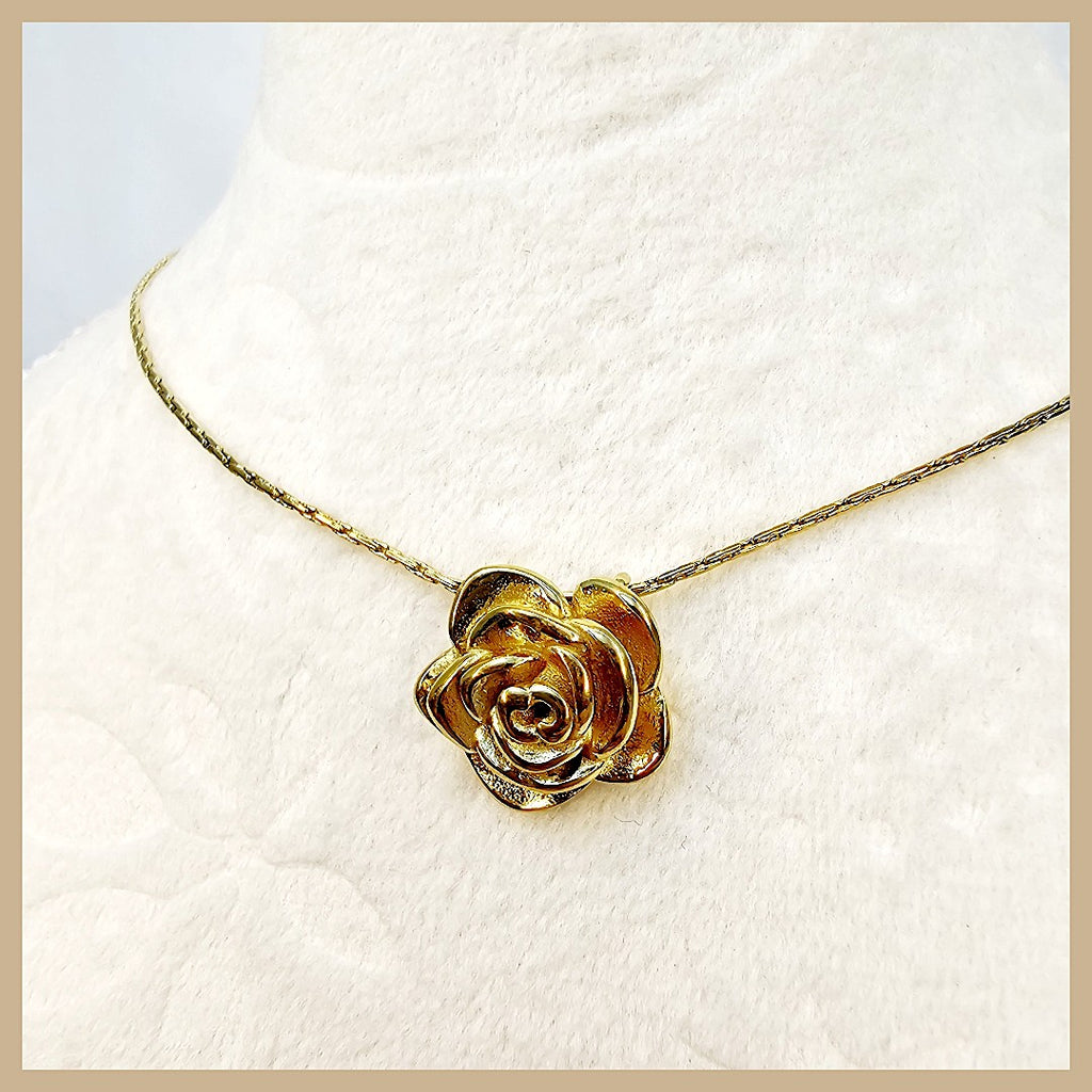 Gona Rose Necklace