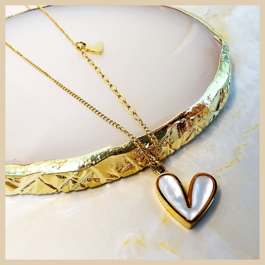 Hada 2 Hearts Necklace