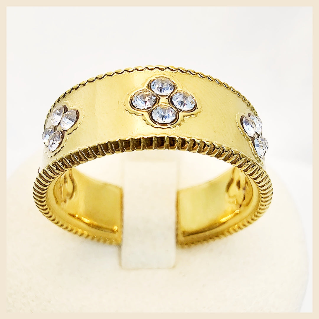 Lela Clover Open Ring