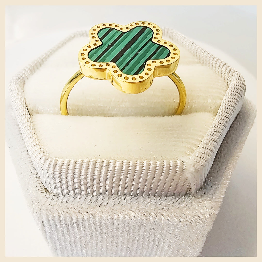 Kiki Clover Ring