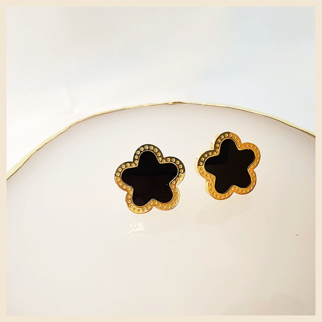 Lora Flower Clover Earings