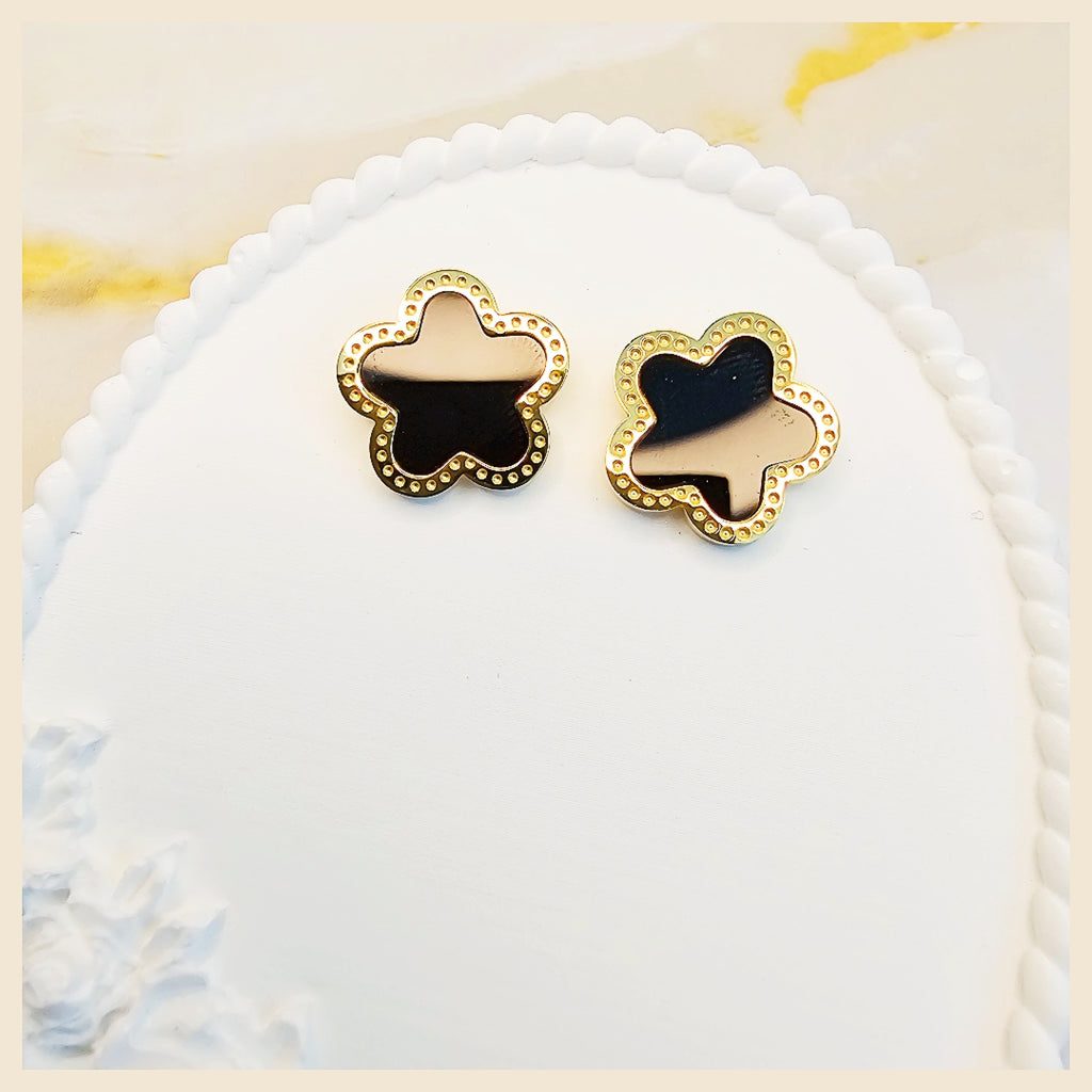 Lora Flower Clover Earings