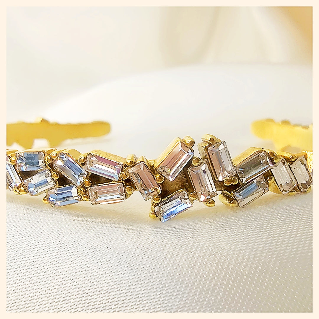 Kace Zircon Cut Bangle