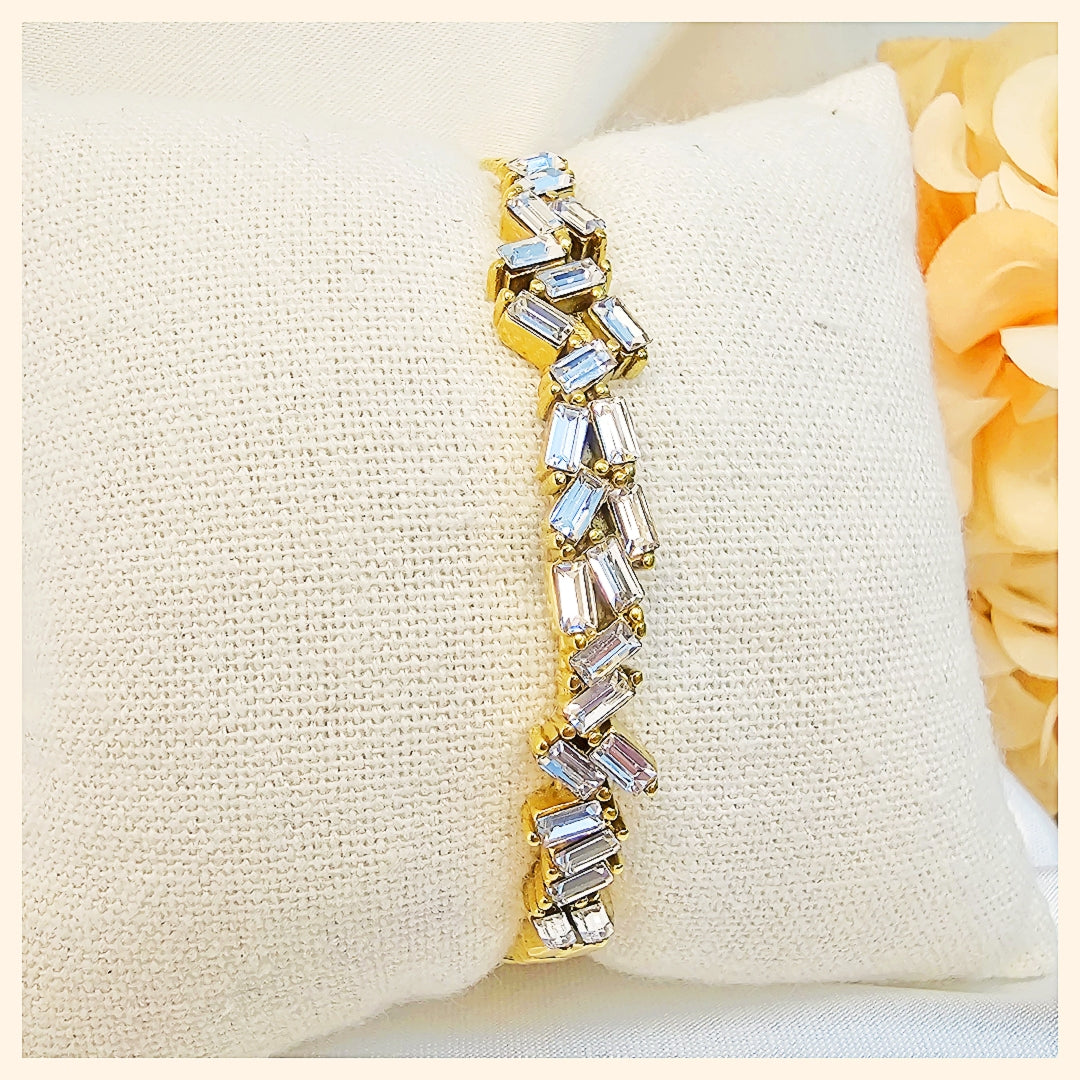 Kace Zircon Cut Bangle