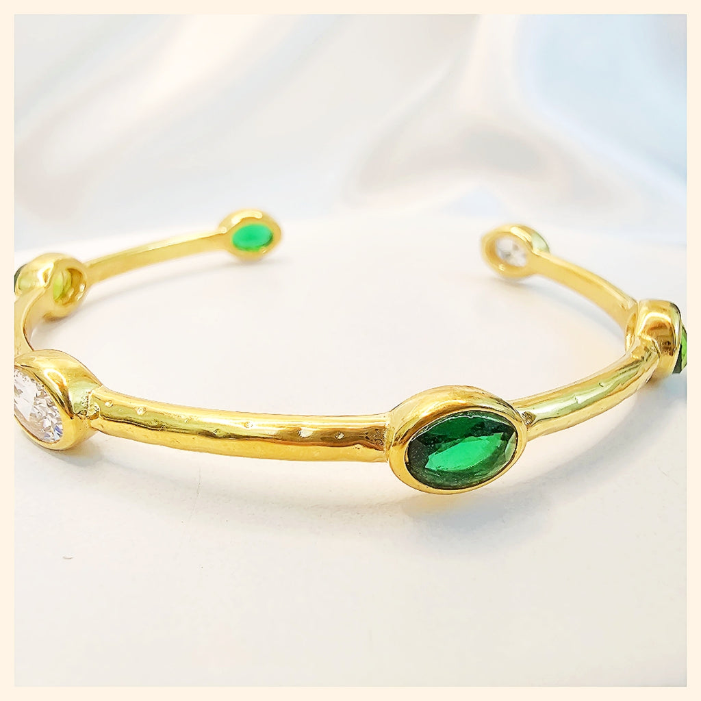 Juno White and Green Zircon Bangle