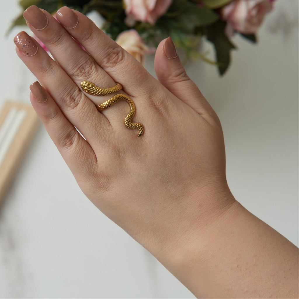 Ania Snake Ring
