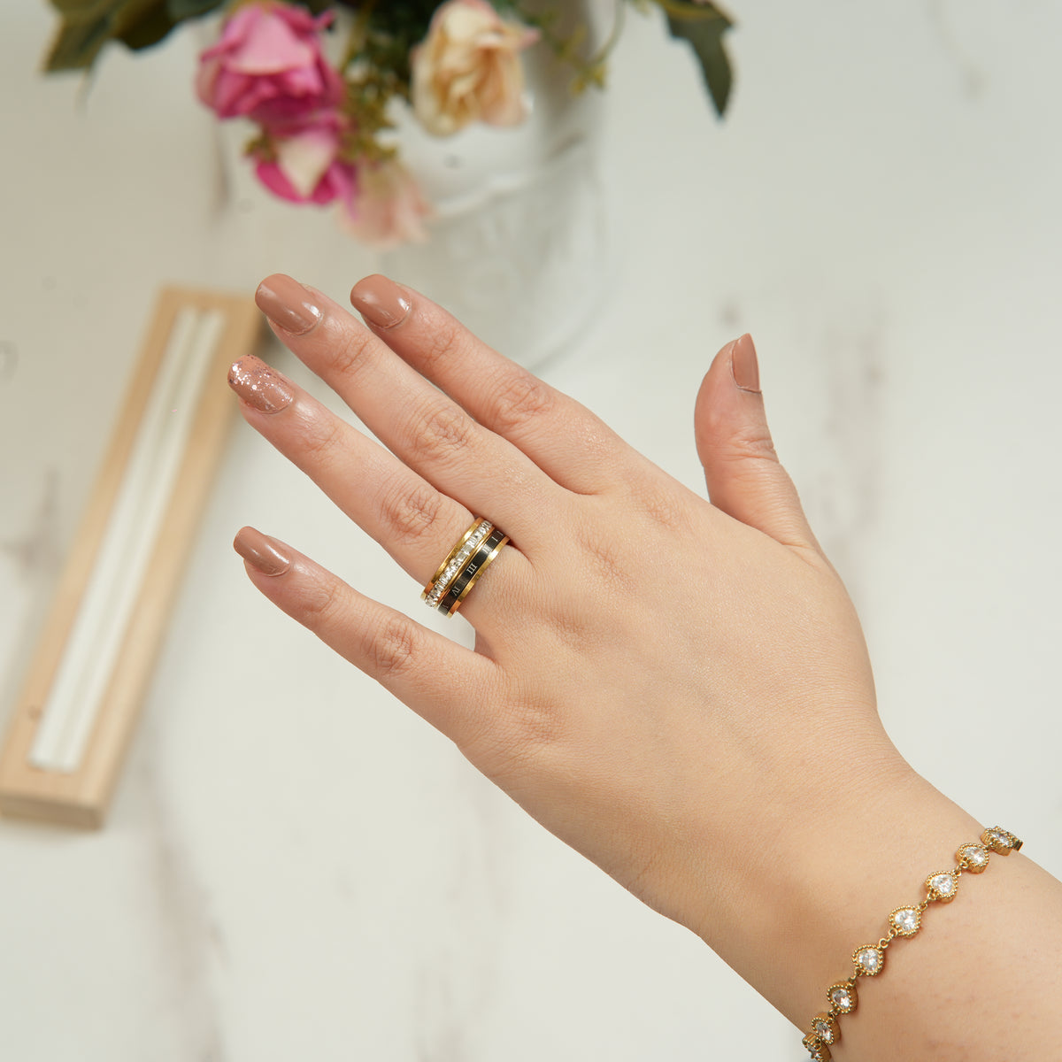 Anni Roman Numeral Ring